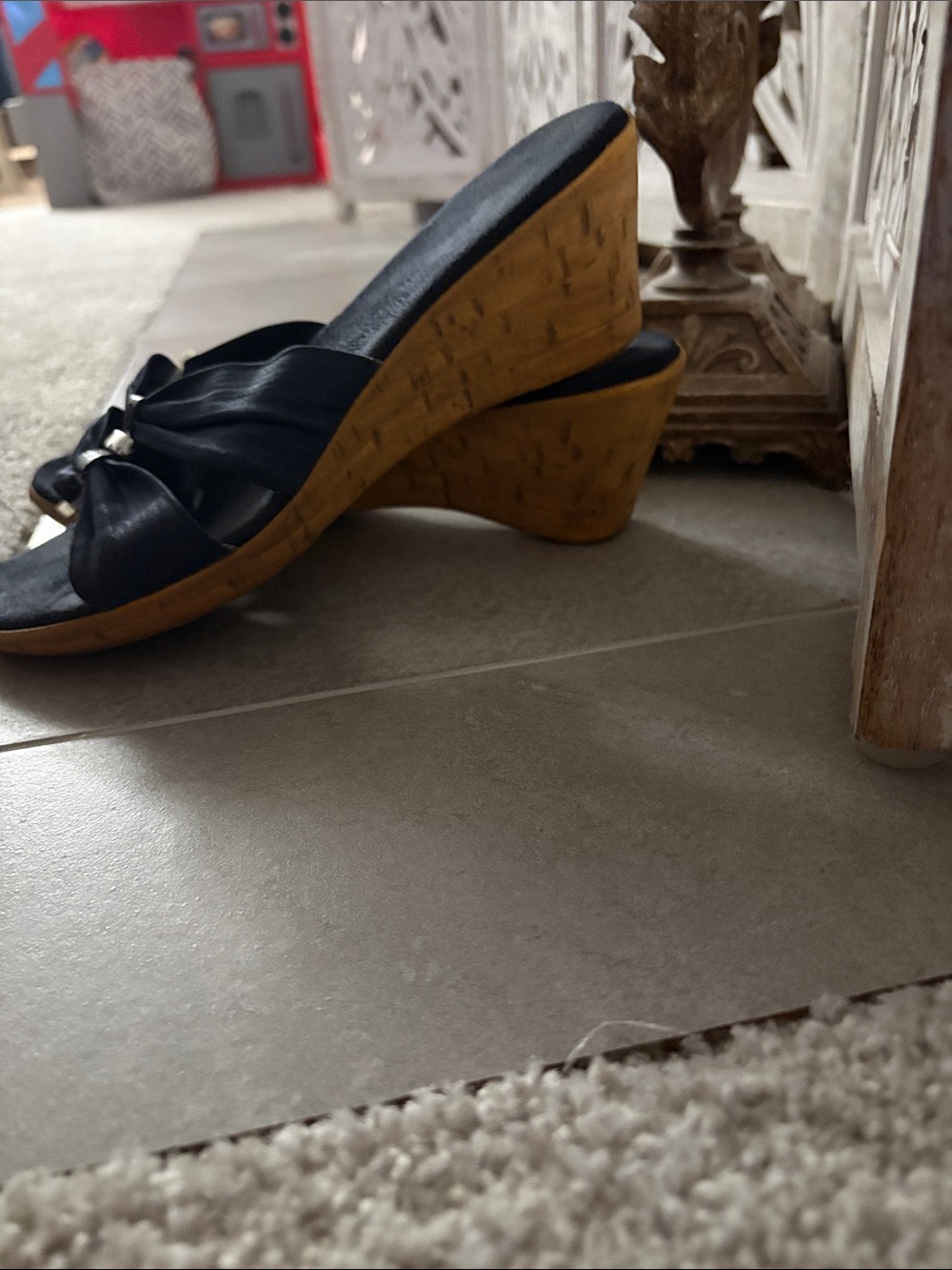 Women’s Navy Knot Slide Wedge Sandals - Picture 3 of 9